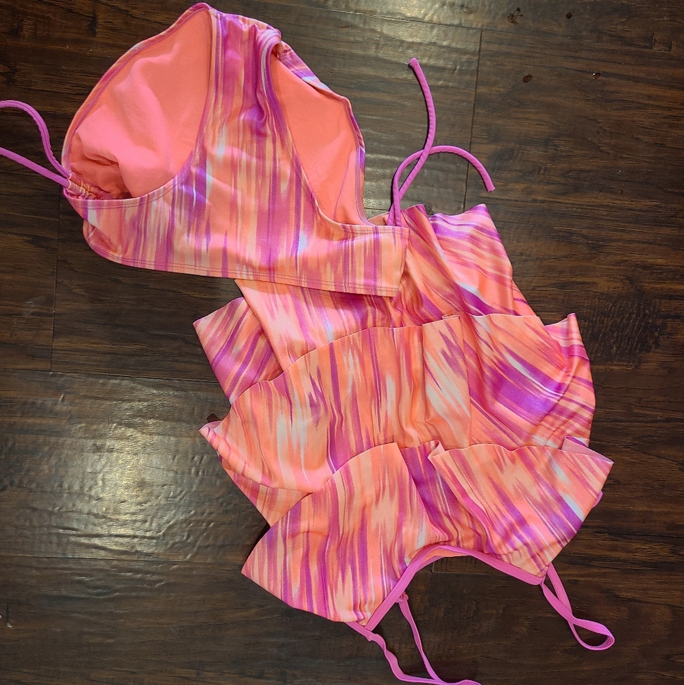 Girls swim suit